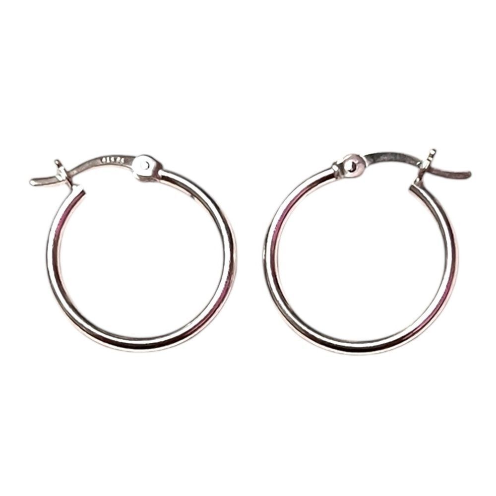 Elegant Sterling Silver 0.75” Hoop Earrings